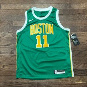 Celtics Jersey. NWT Kyrie Irving. Youth L